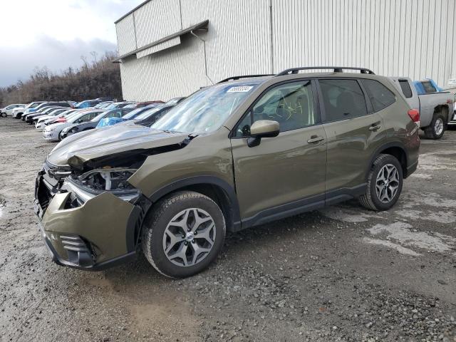  SUBARU FORESTER 2023 Зеленый