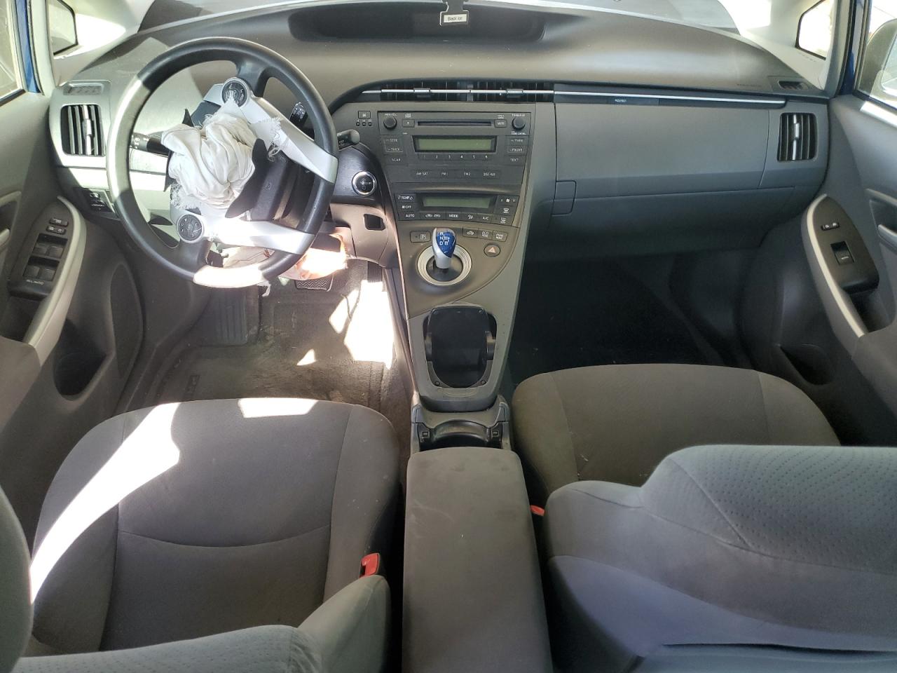 2011 Toyota Prius - Image 8