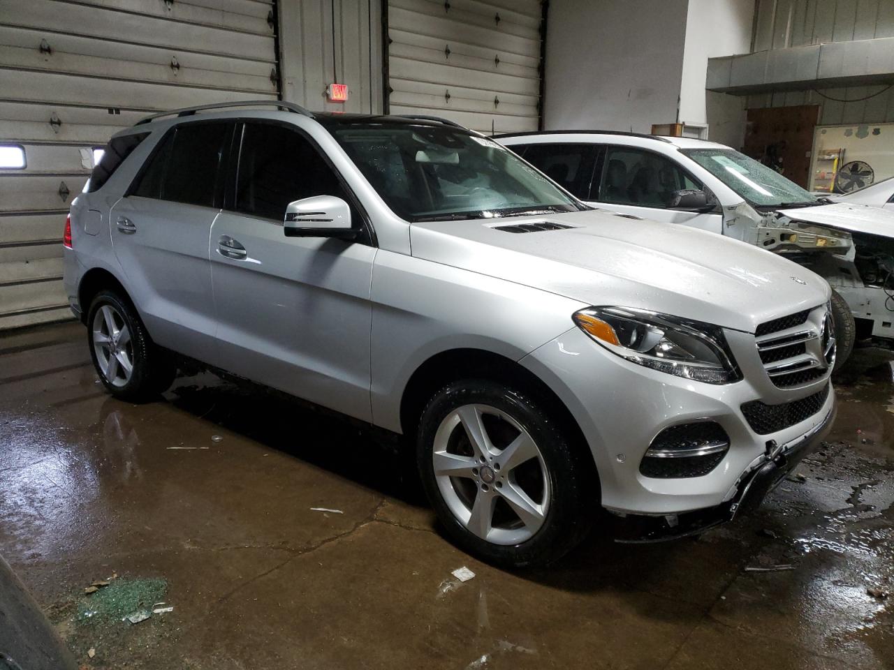 VIN 4JGDA5HBXGA806834 2016 MERCEDES-BENZ GLE-CLASS no.4