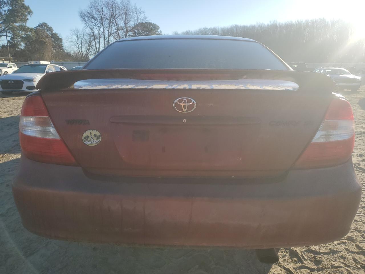 2003 Toyota Camry Le VIN: 4T1BE32K33U240758 Lot: 57080135