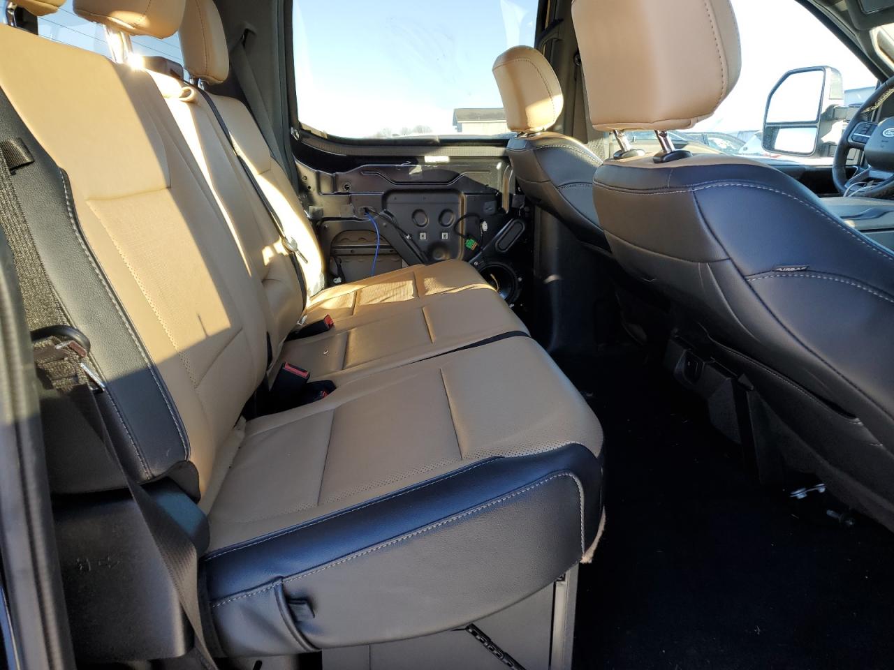 2023 Ford F350 - Image 10
