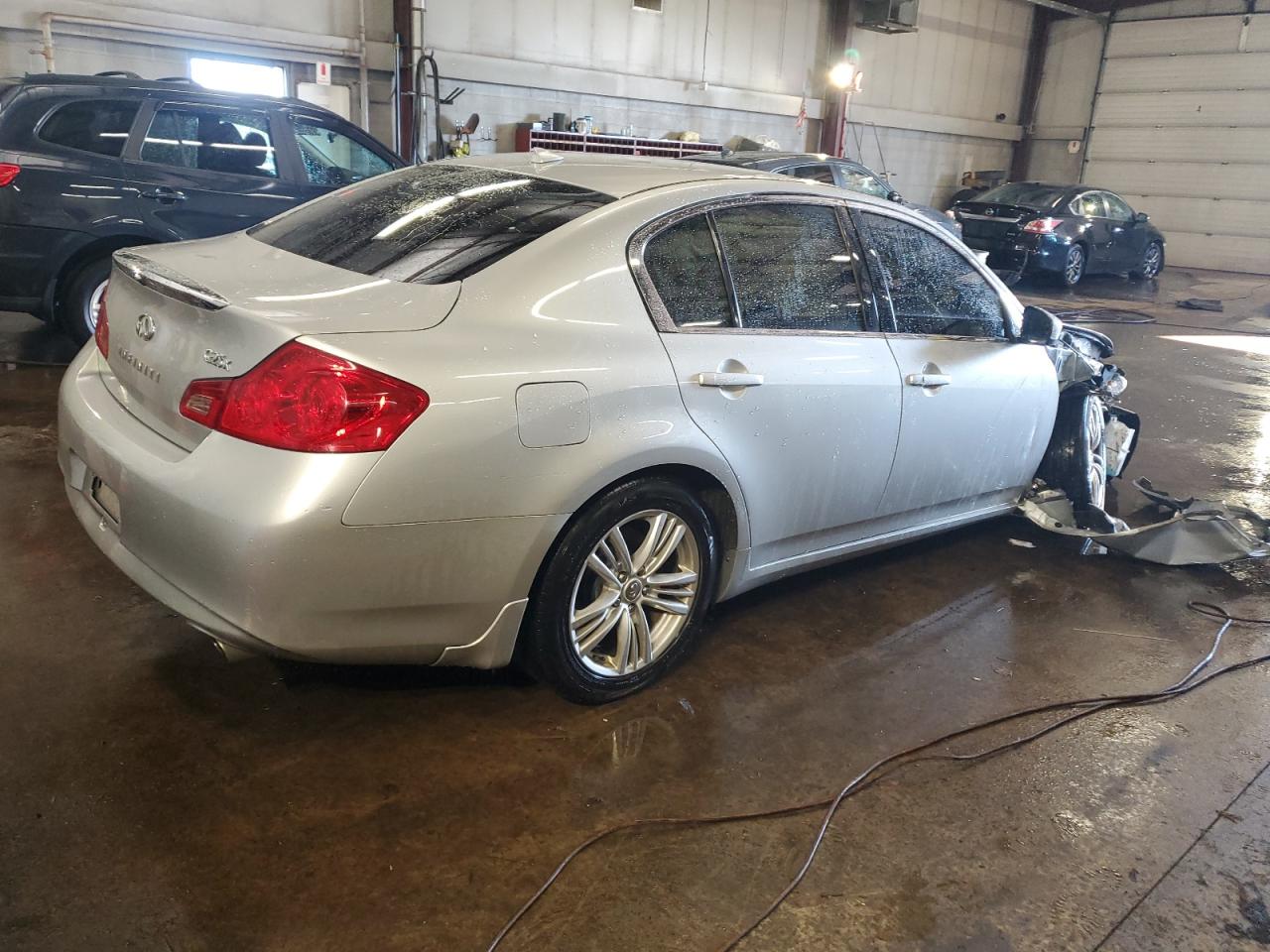 2012 Infiniti G - Image 3