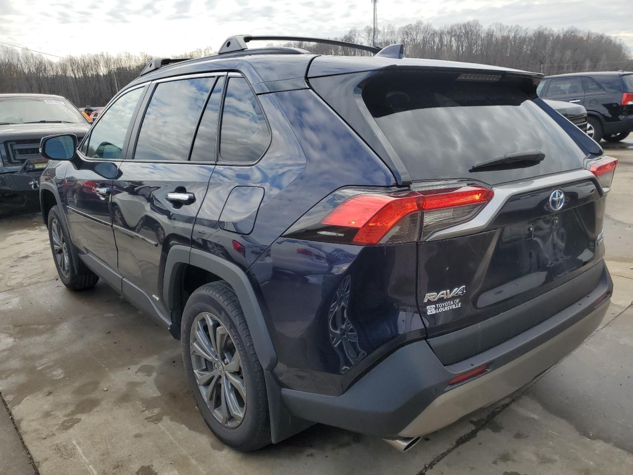 2023 Toyota RAV 4 - Image 2