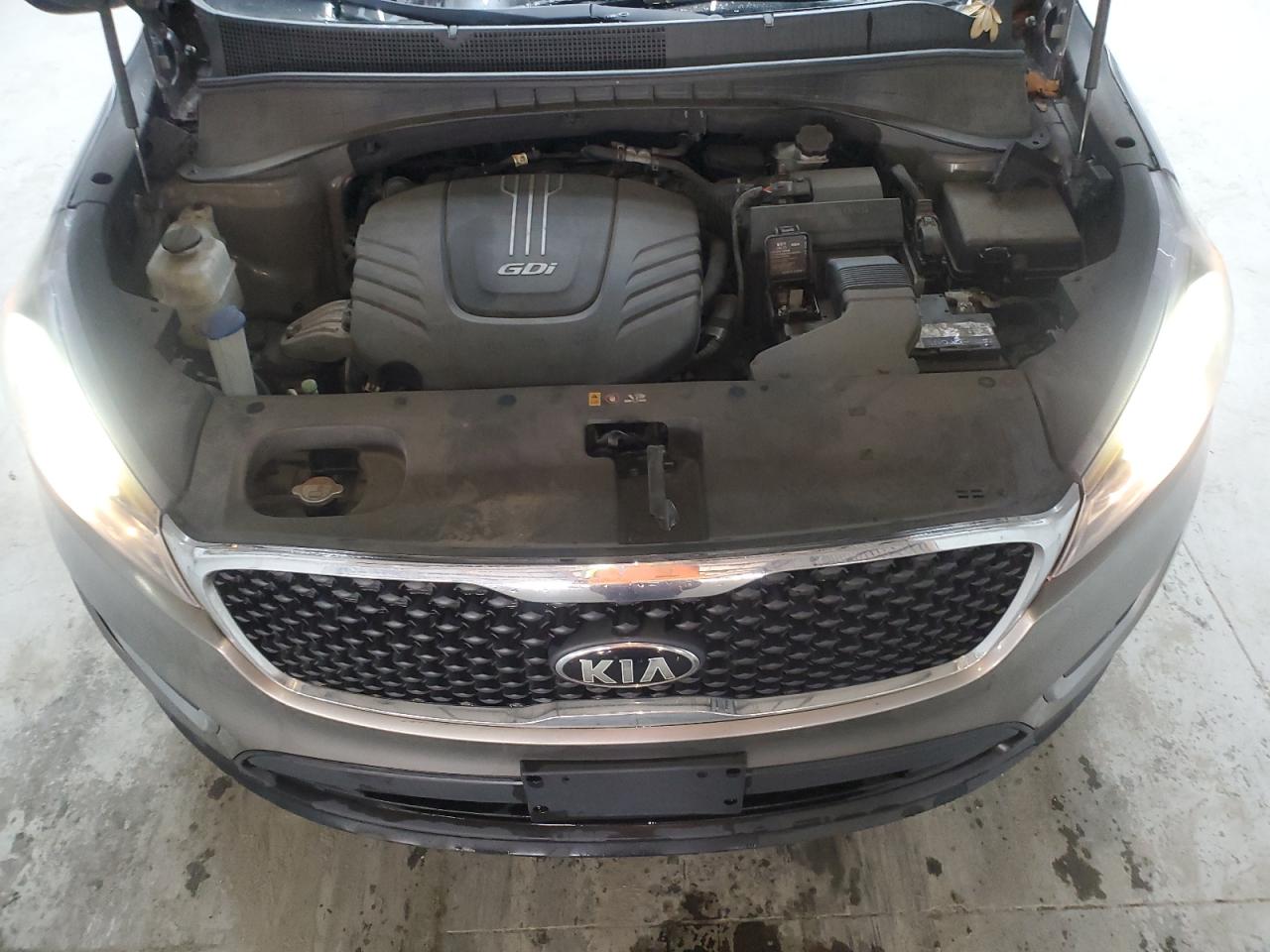 VIN 5XYPGDA53HG329342 2017 KIA SORENTO no.12