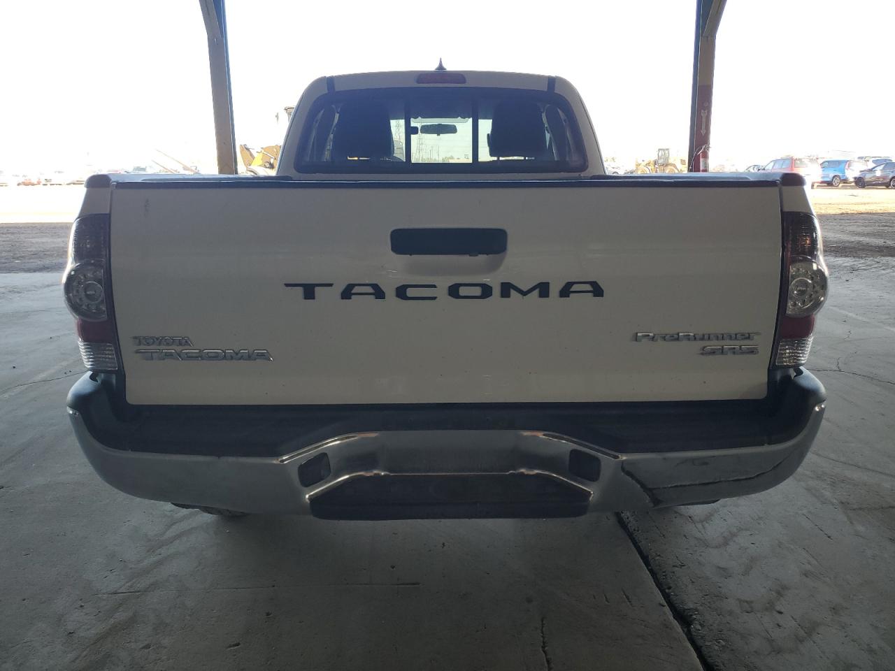 VIN 5TFTX4GN8FX043339 2015 TOYOTA TACOMA no.6