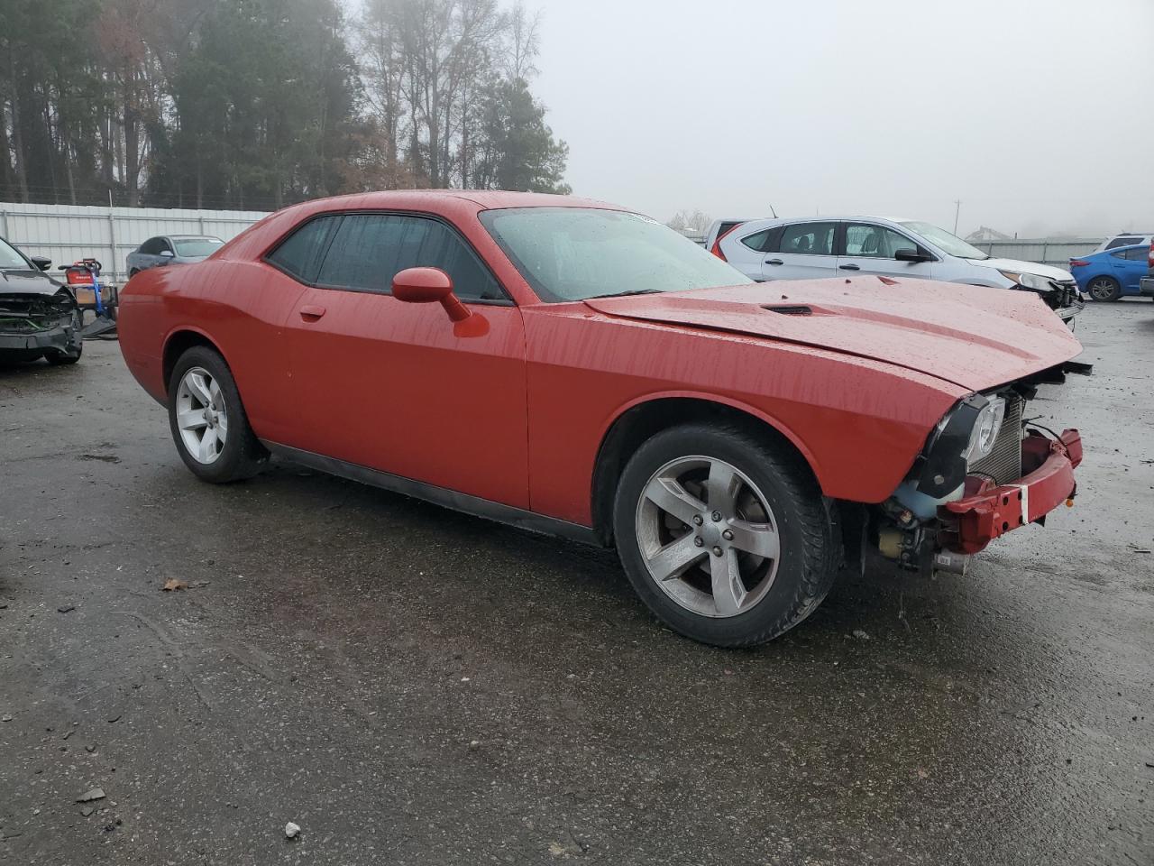 VIN 2C3CDYAG2DH548938 2013 DODGE CHALLENGER no.4