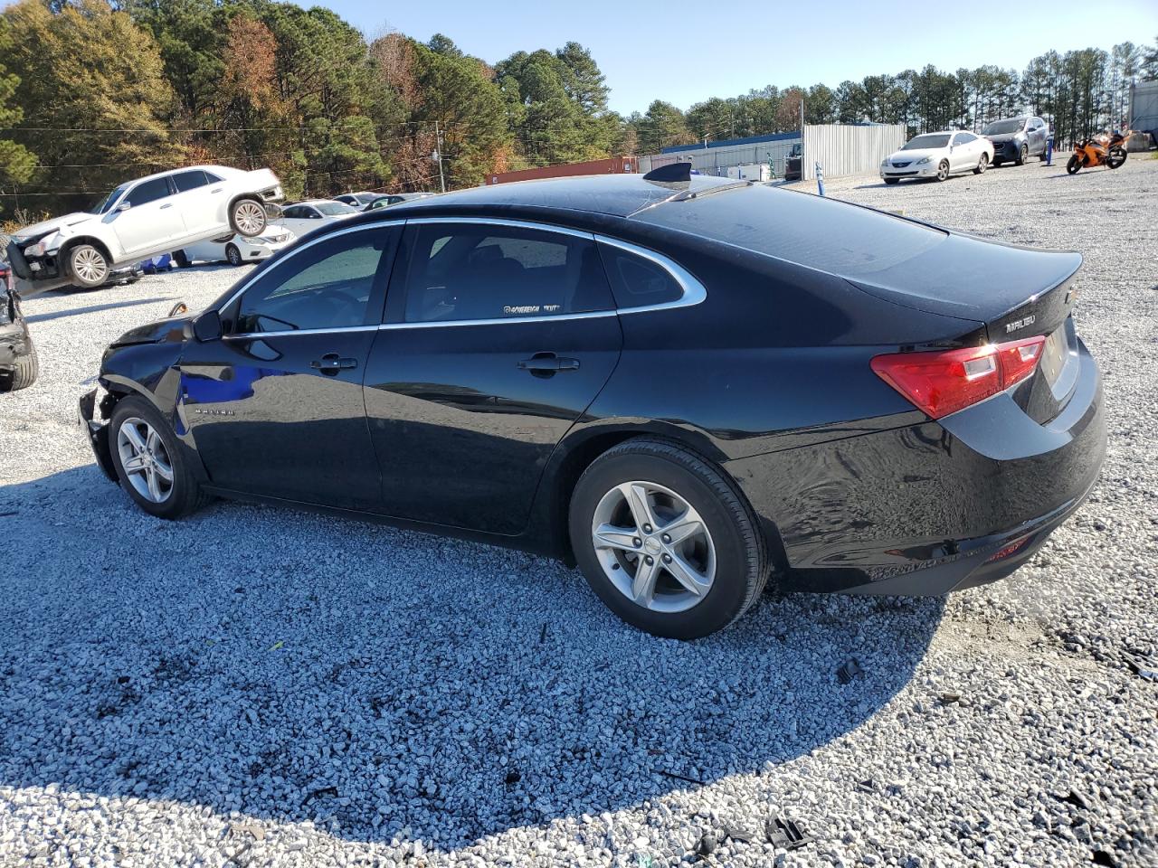 2020 Chevrolet Malibu - Image 2