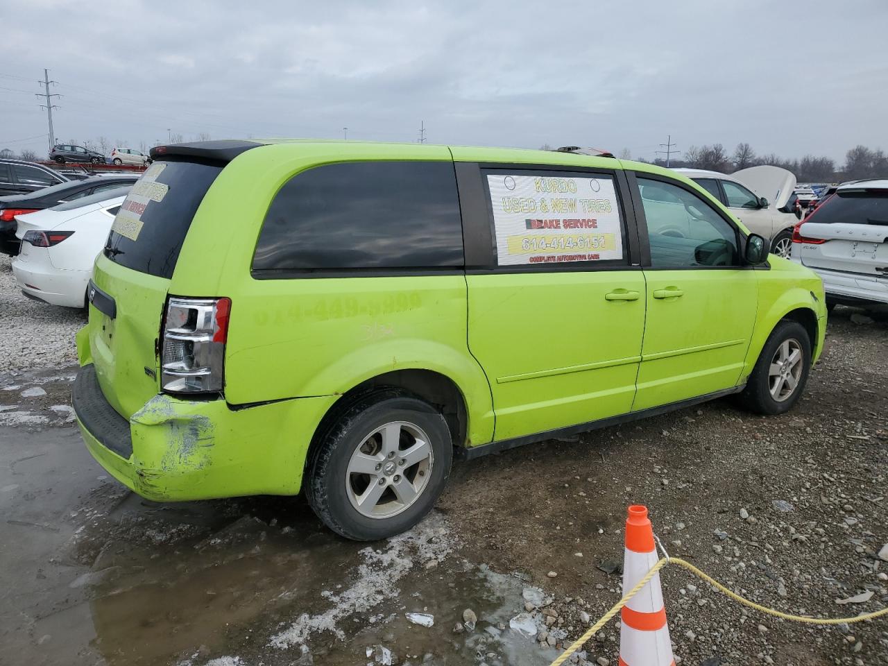 2010 Dodge Caravan - Image 3