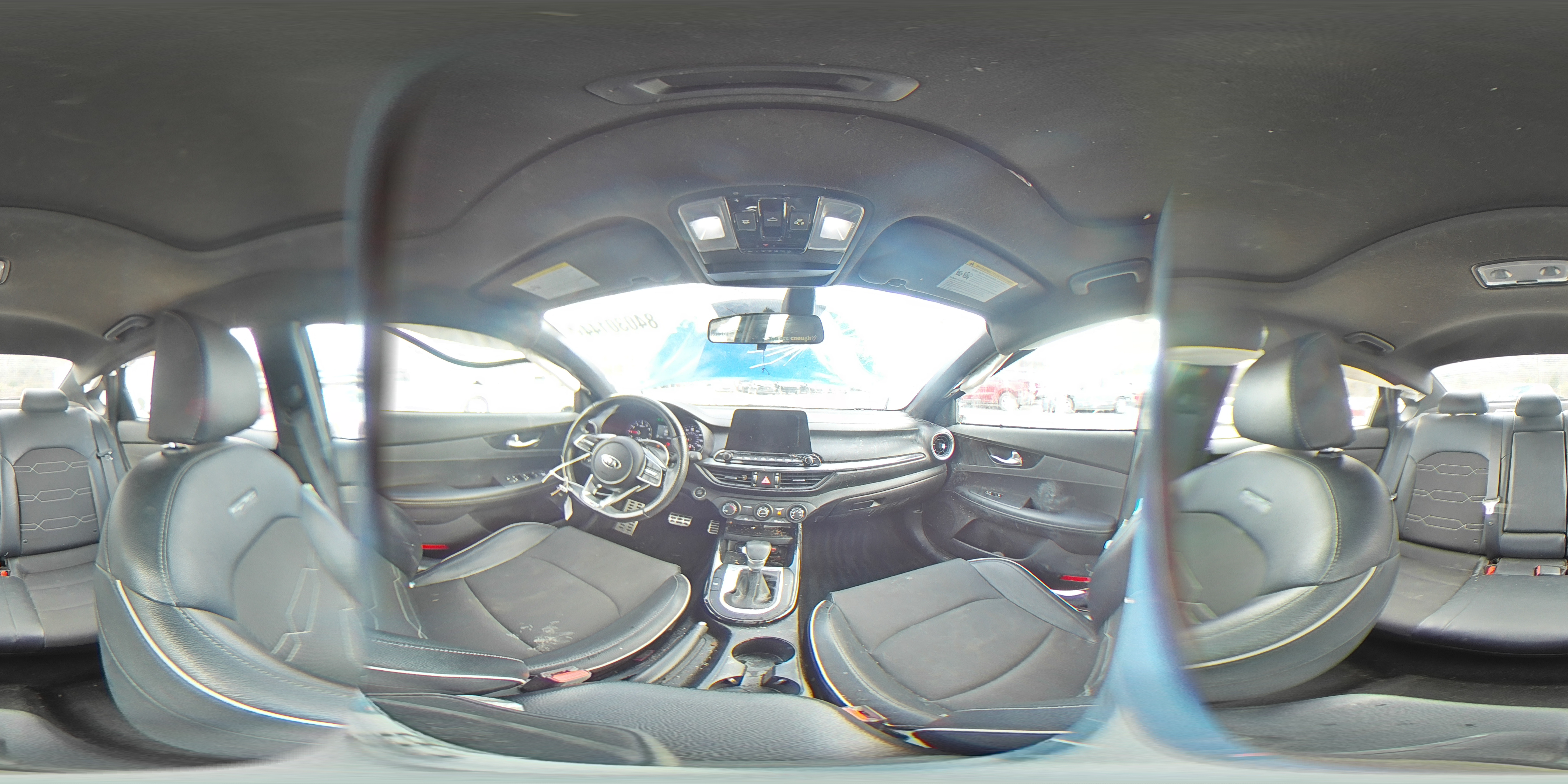 2021 Kia Forte - Image 12
