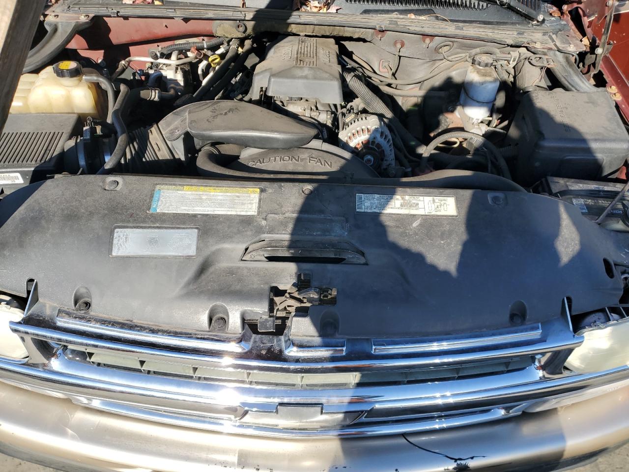 2000 Chevrolet Suburban - Image 12