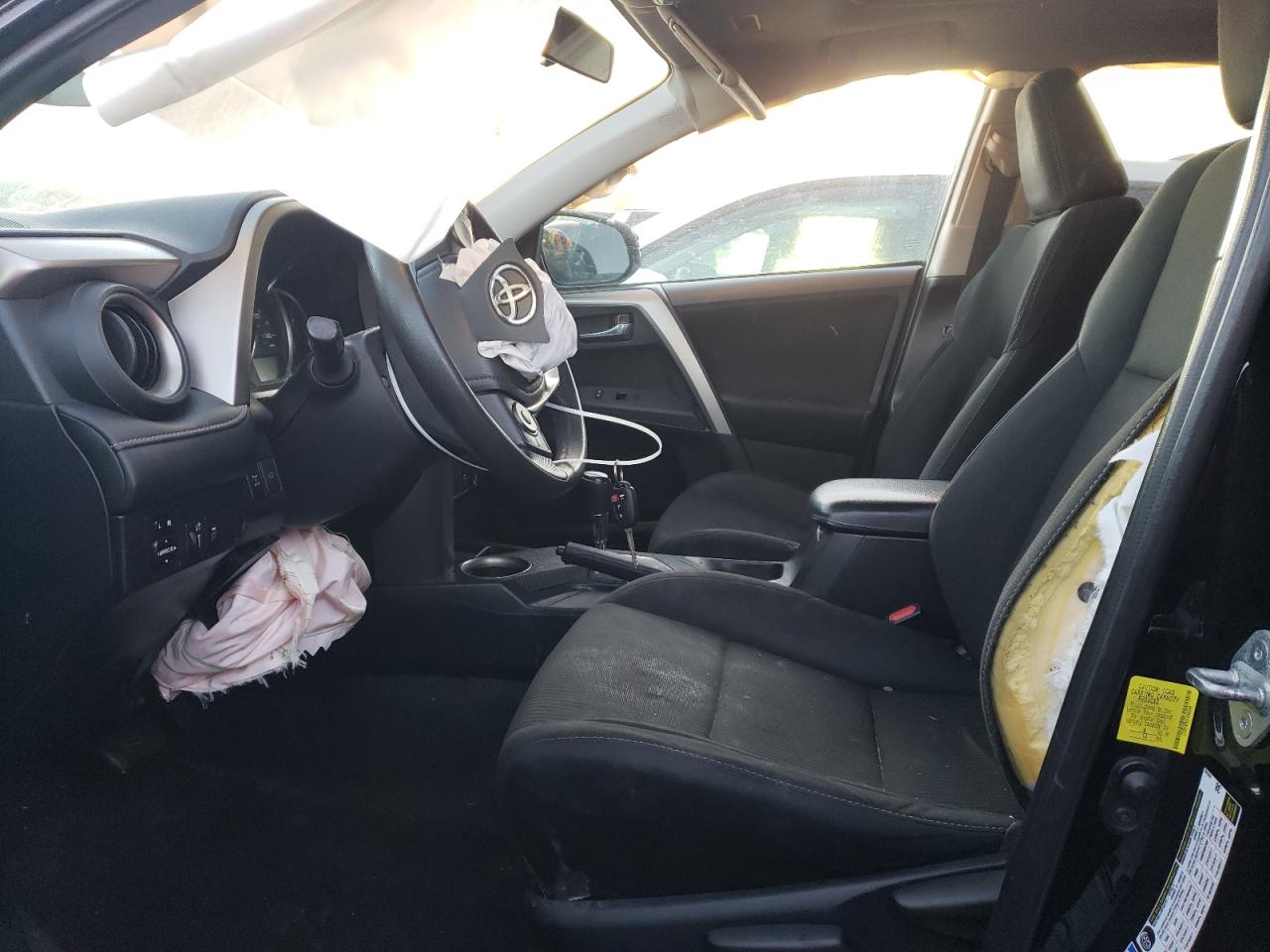 2015 Toyota RAV 4 - Image 7
