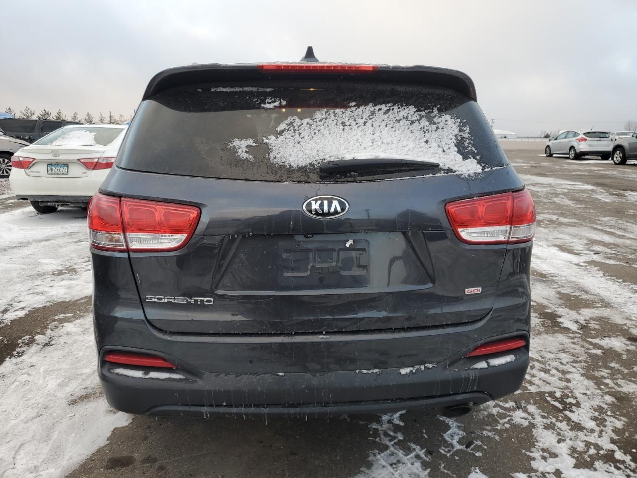 2016 Kia Sorento - Image 6