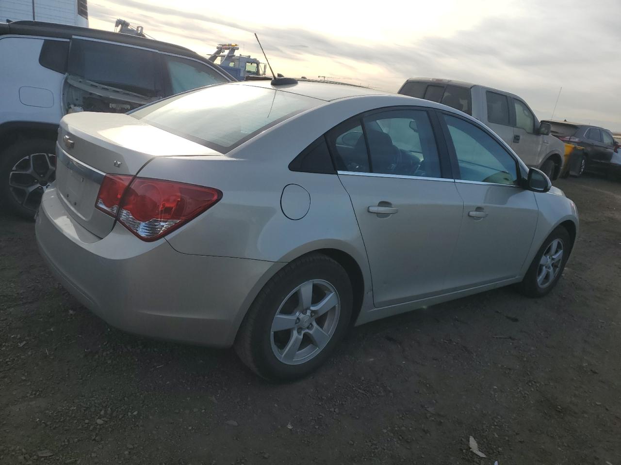 VIN 1G1PE5SBXG7213222 2016 CHEVROLET CRUZE no.3