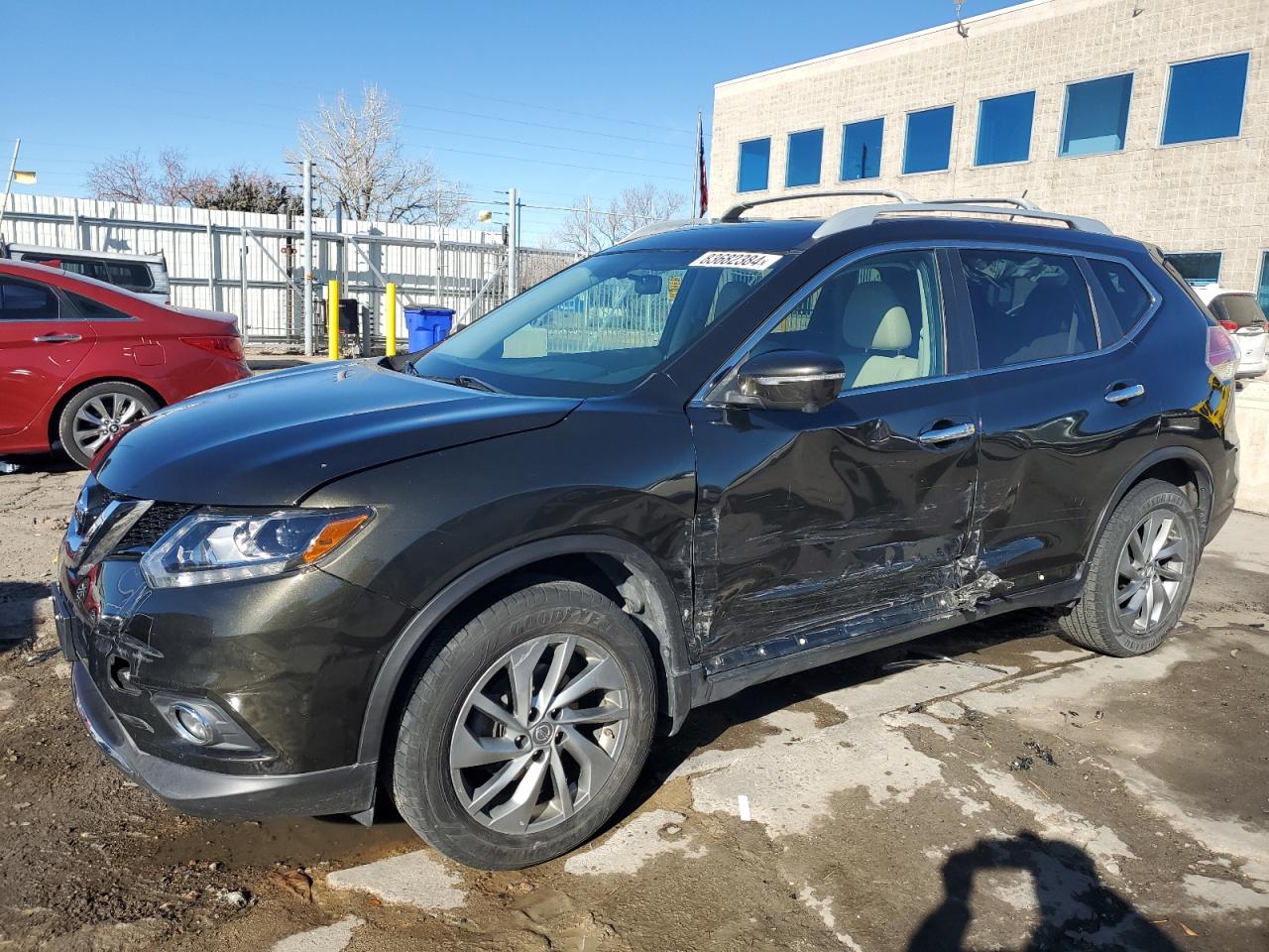 VIN 5N1AT2MV0FC826475 2015 NISSAN ROGUE no.1