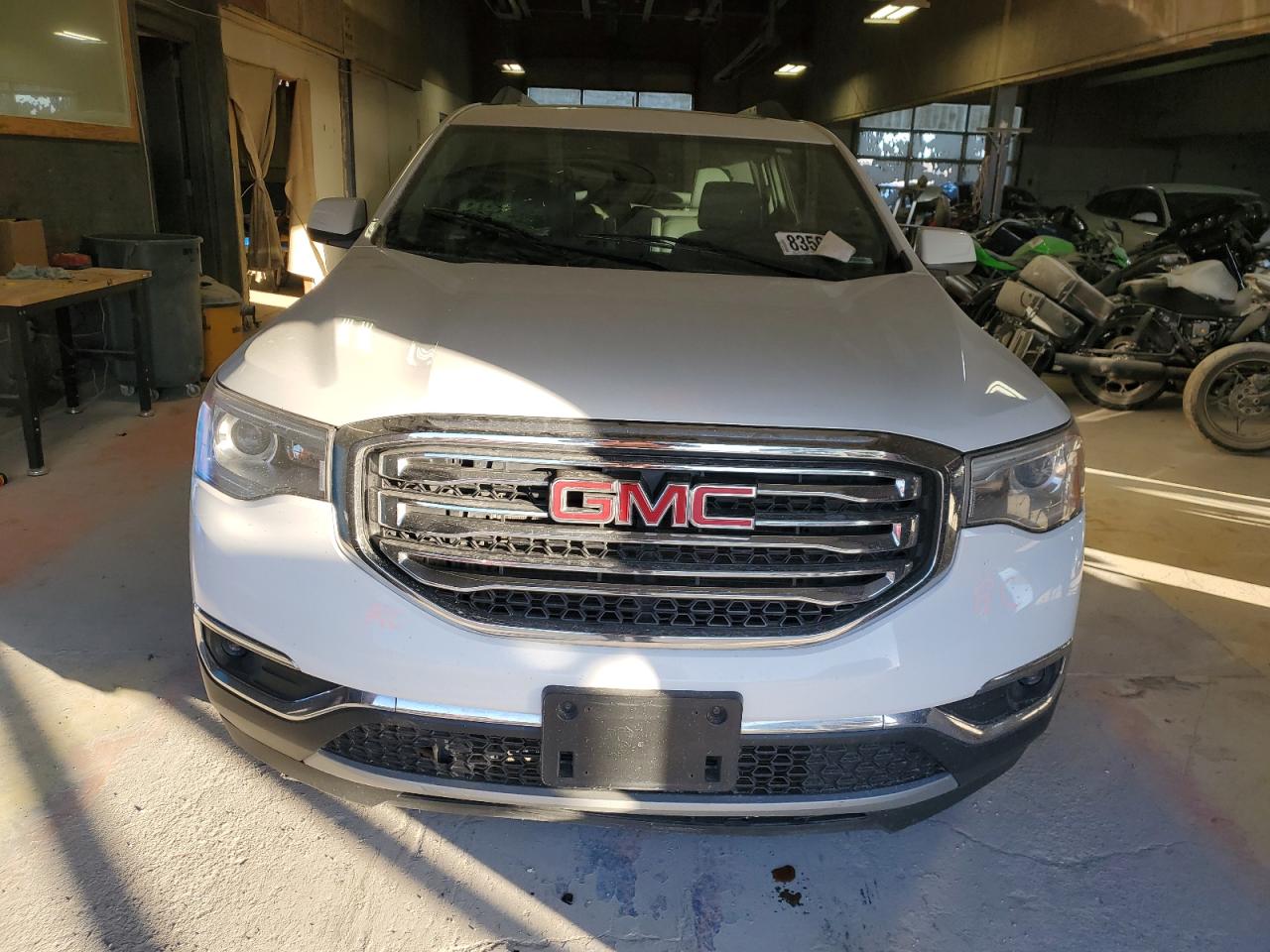 2017 GMC Acadia - Image 5