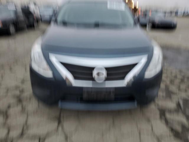  NISSAN VERSA 2017 Сірий