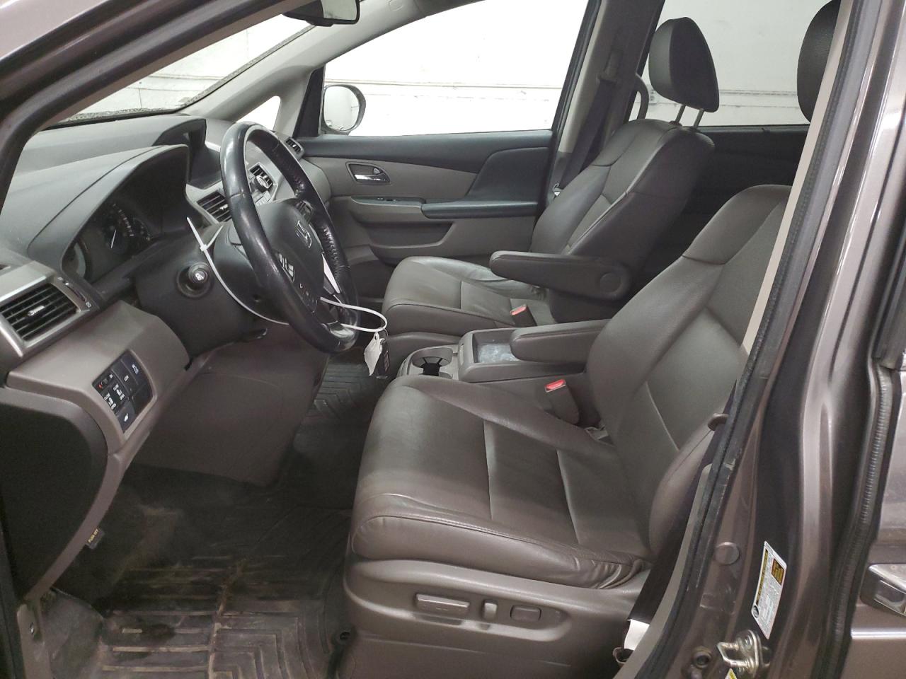 2016 Honda Odyssey - Image 7