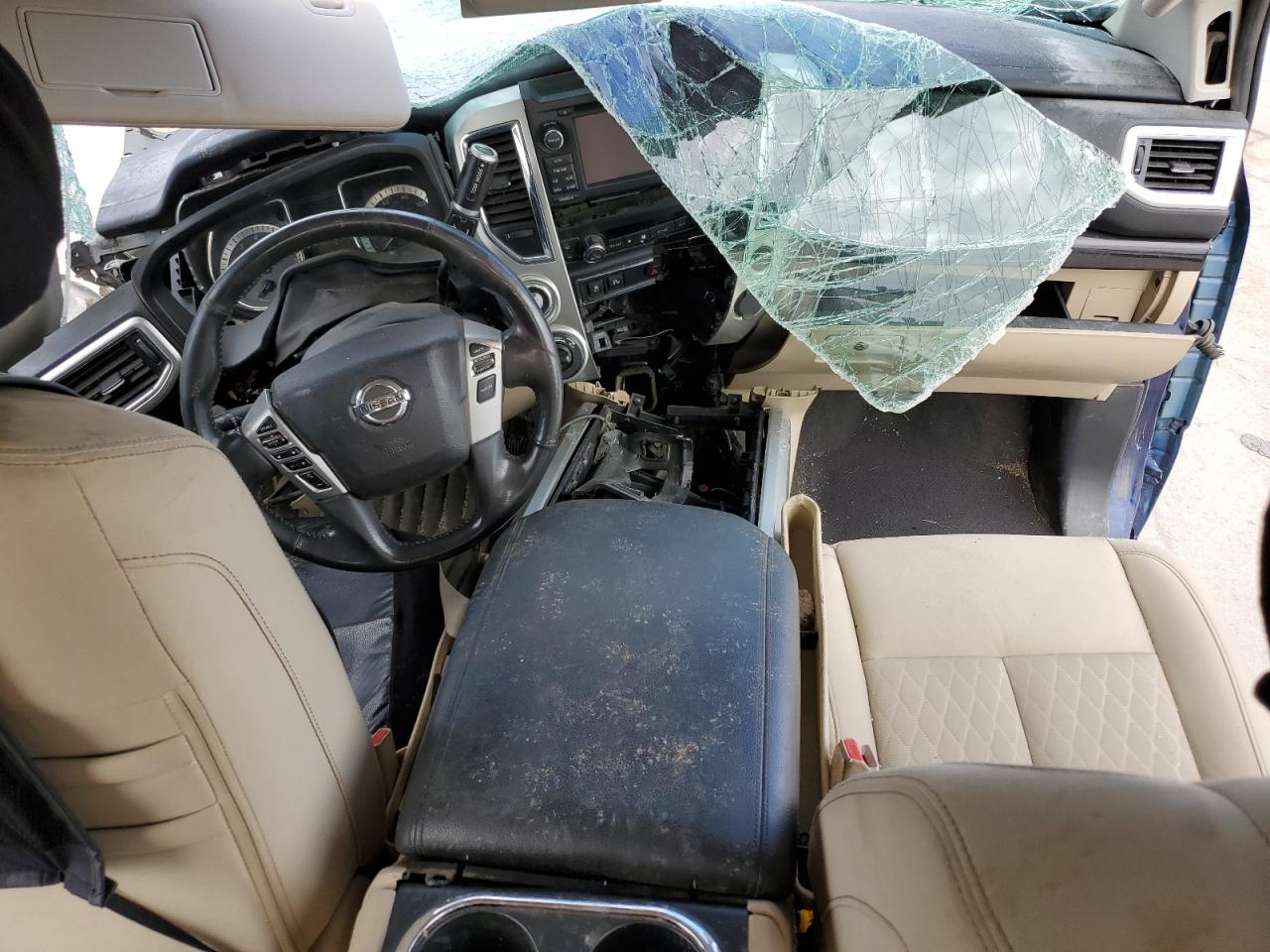 2017 Nissan Titan - Image 8