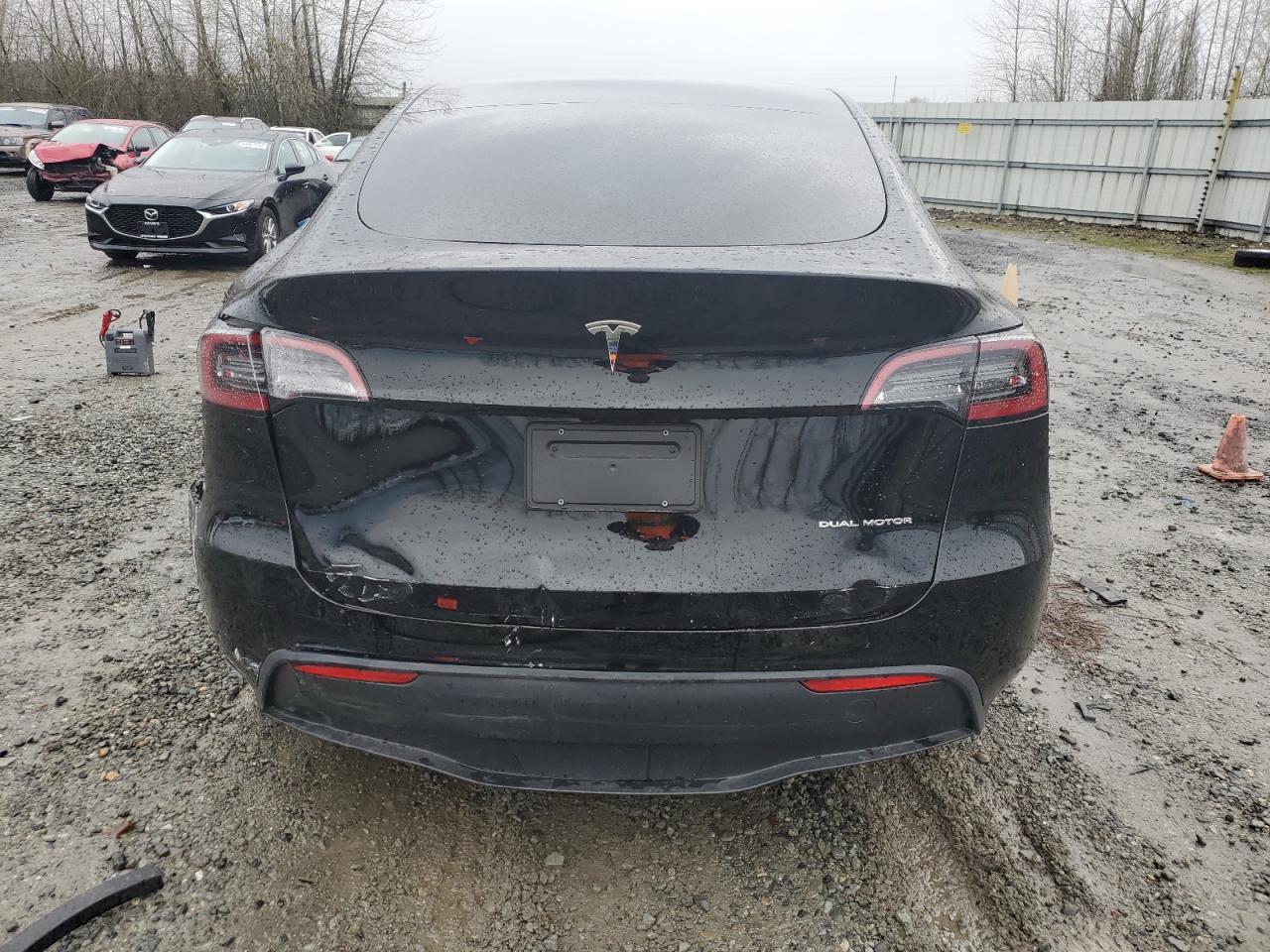 2023 Tesla Model Y VIN: 7SAYGDEE0PF605371 Lot: 81730184