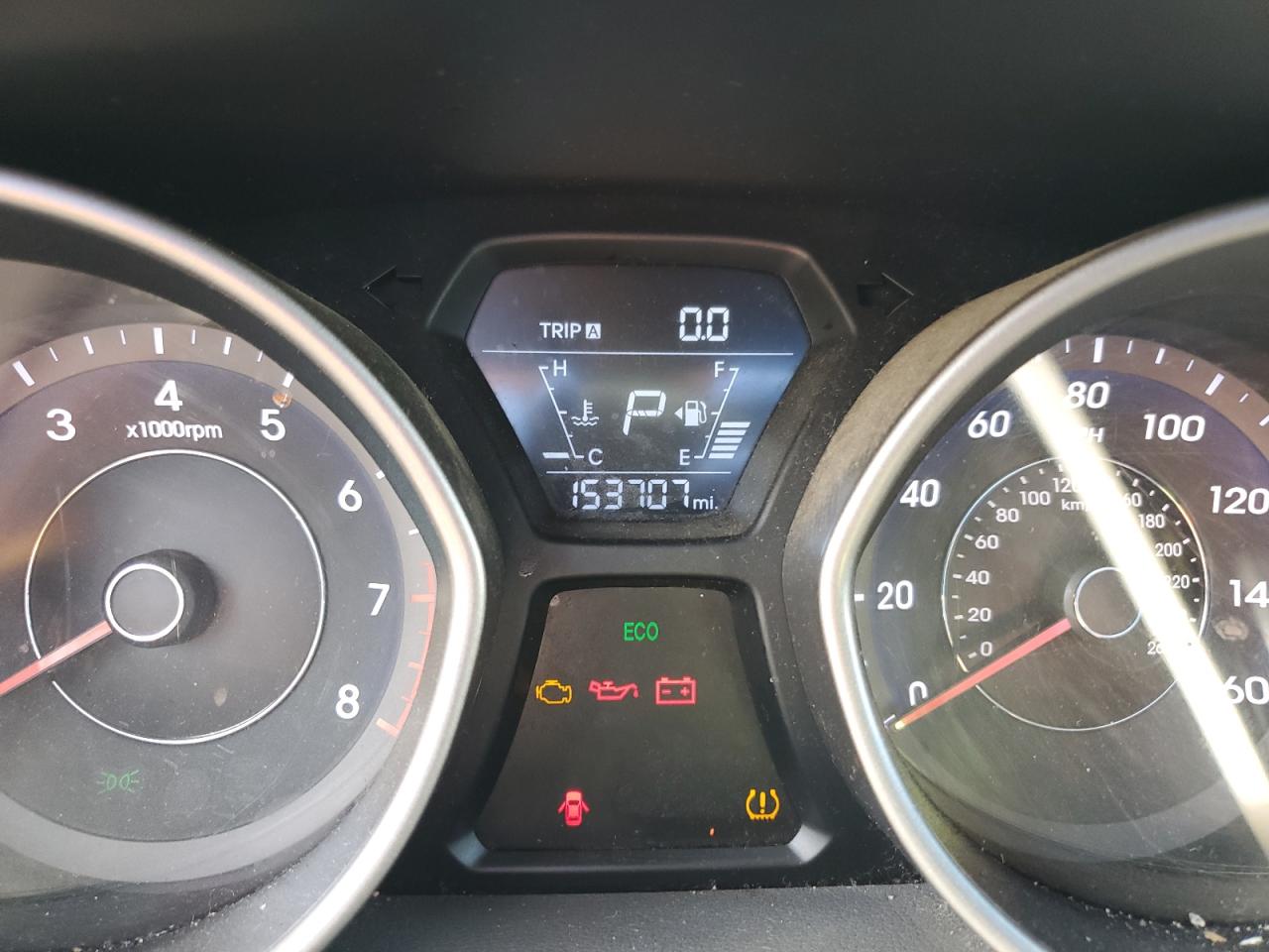 2016 Hyundai Elantra - Image 9