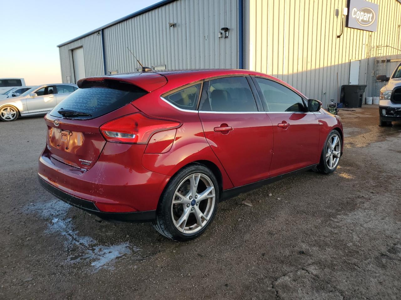 VIN 1FADP3N25FL328231 2015 FORD FOCUS no.3