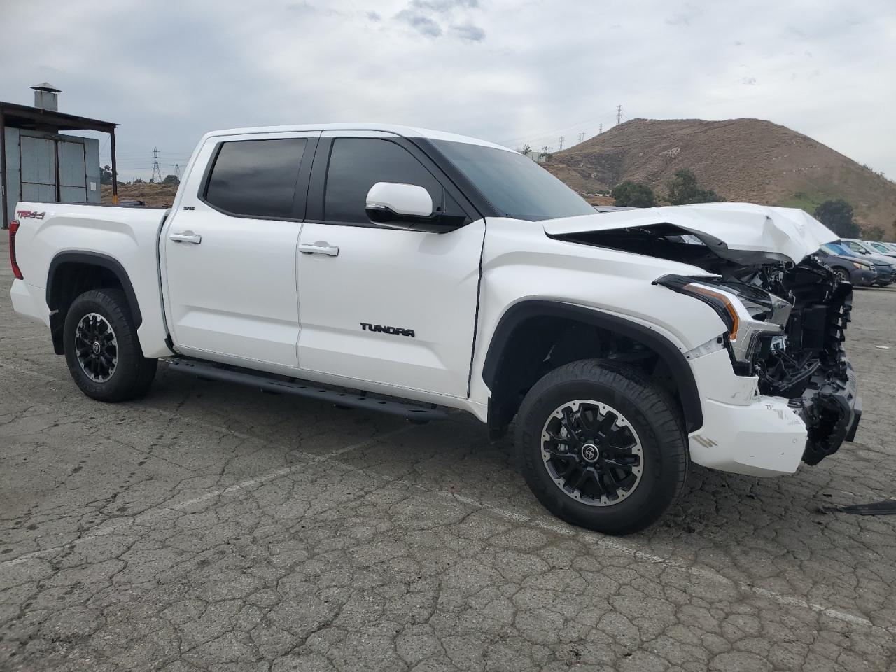 2024 Toyota Tundra - Image 4