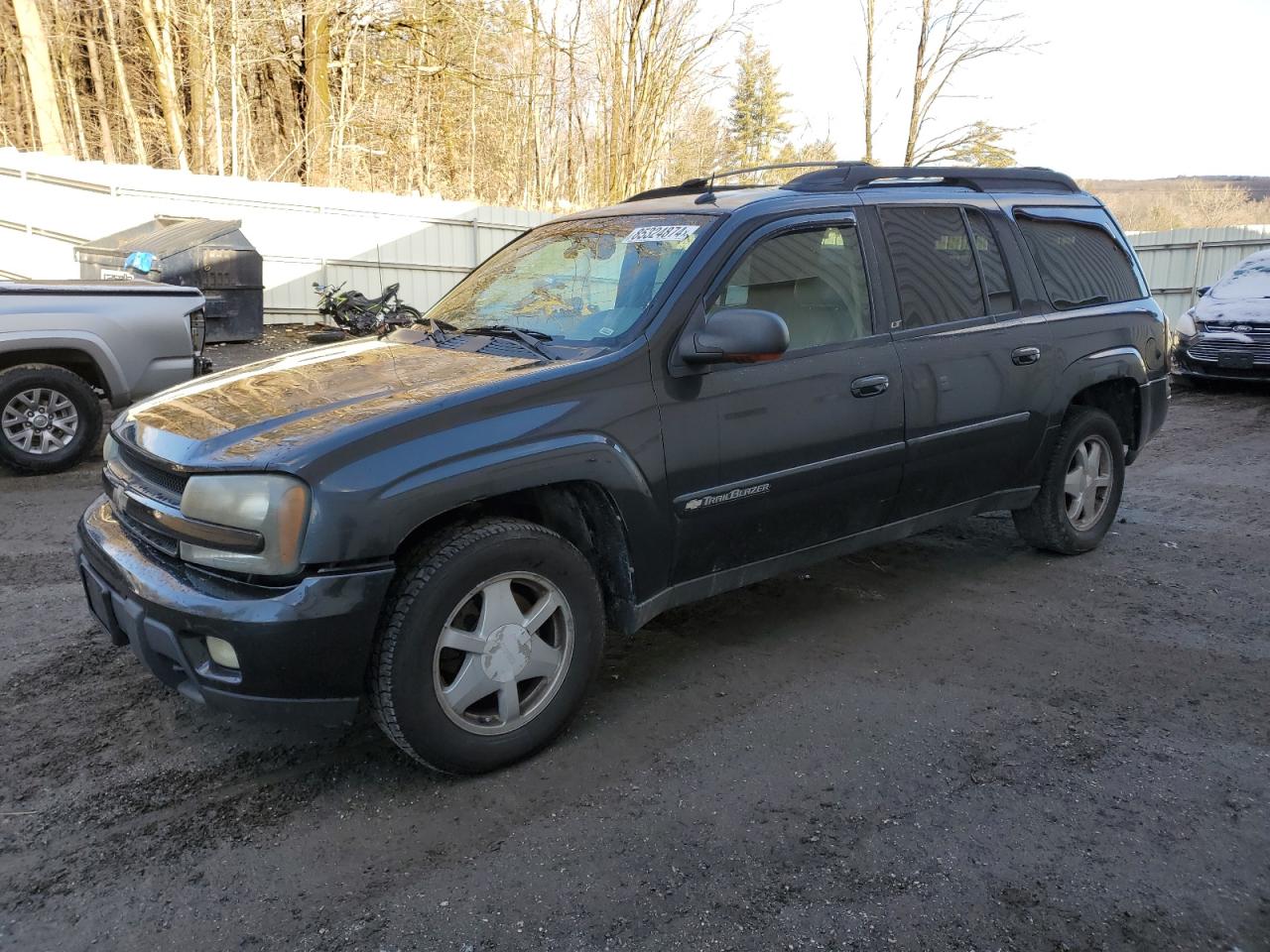2004 Chevrolet TrailBlazer - Image 1