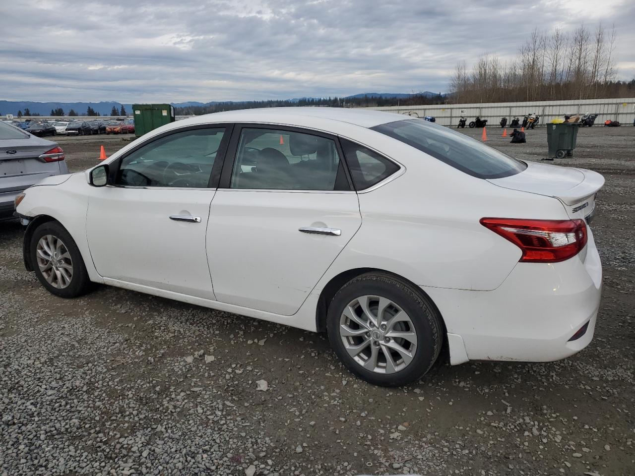 VIN 3N1AB7AP7HY237317 2017 NISSAN SENTRA no.2