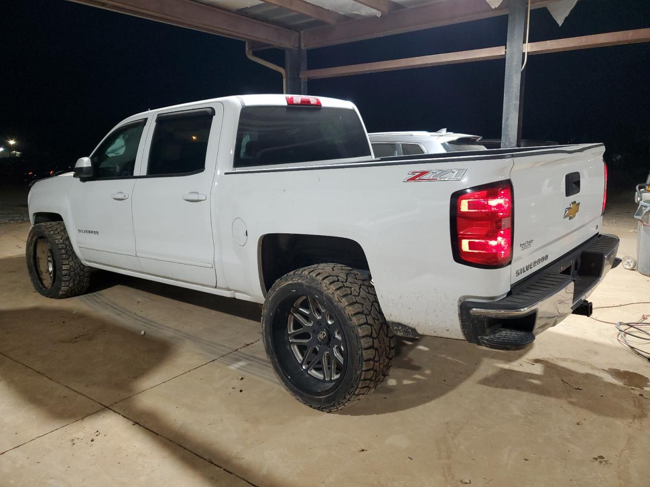 2015 Chevrolet Silverado - Image 2