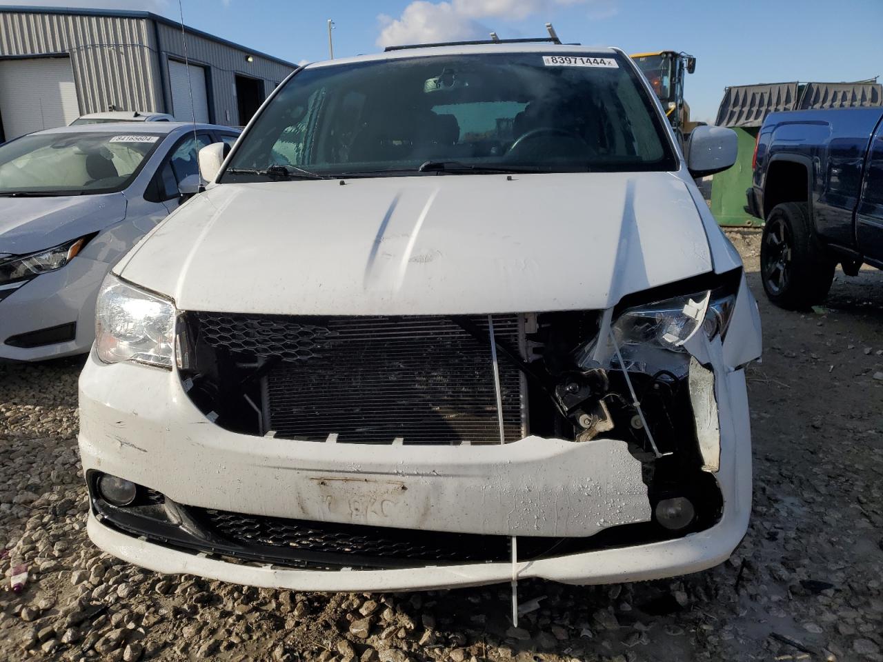 VIN 2C4RDGCG4HR800590 2017 DODGE CARAVAN no.5