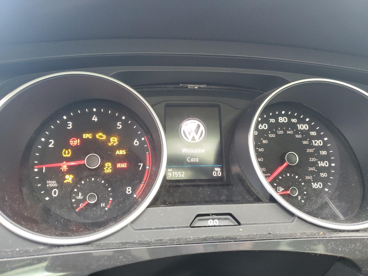 2020 Volkswagen Tiguan - Image 9