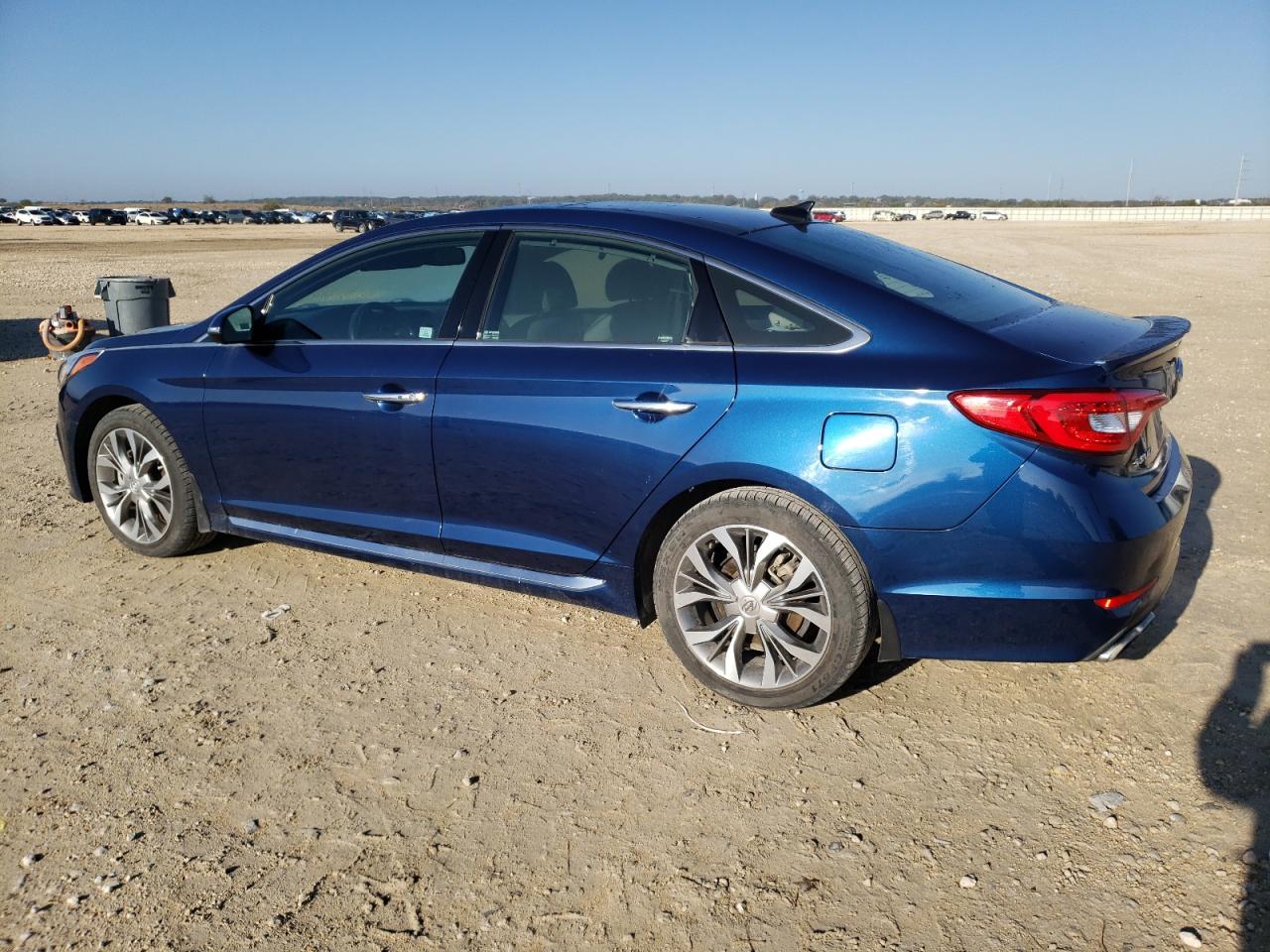 2015 Hyundai Sonata - Image 2