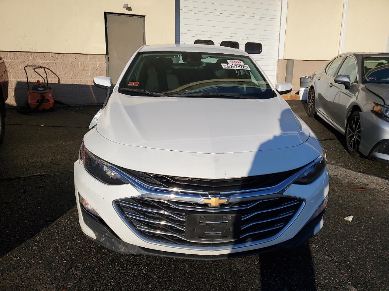2023 Chevrolet Malibu - Image 5