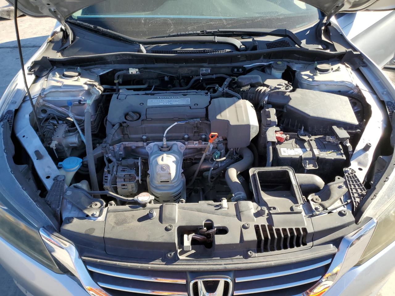 2013 Honda Accord - Image 11
