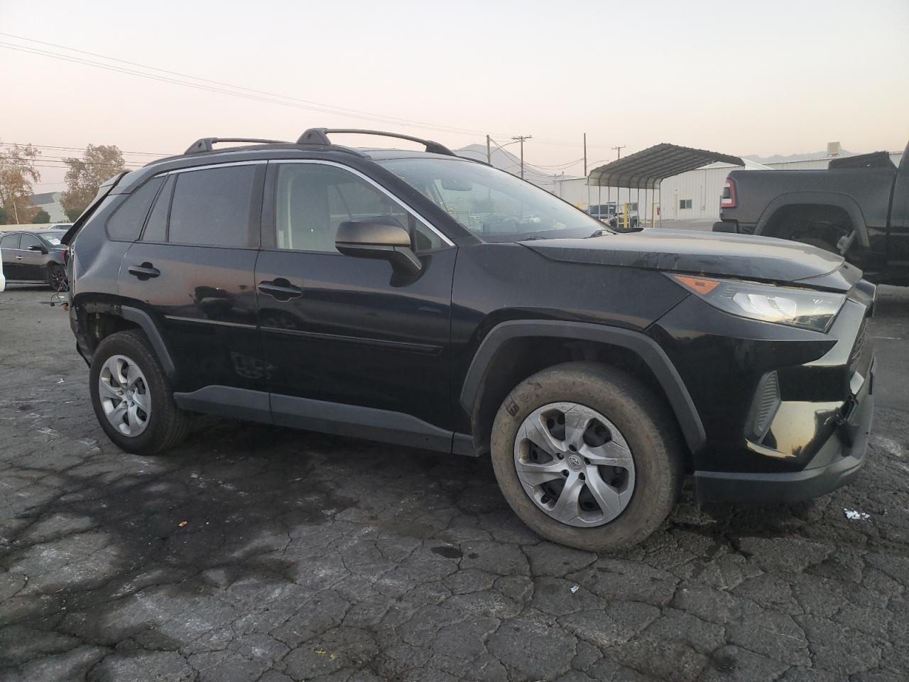 2020 Toyota RAV 4 - Image 4
