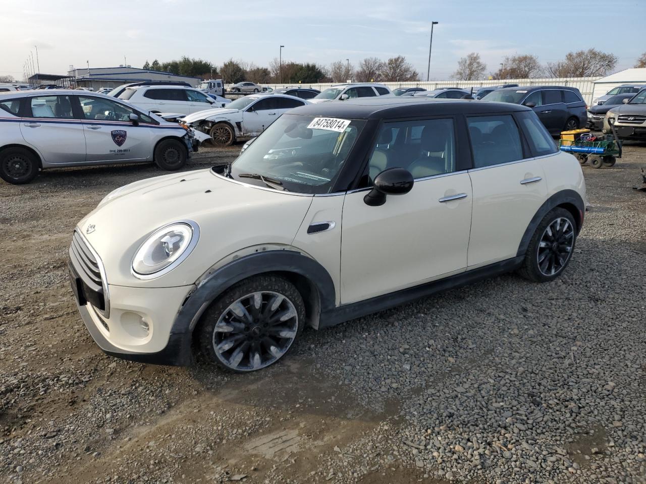 VIN WMWXU1C55G2D09428 2016 MINI COOPER no.1