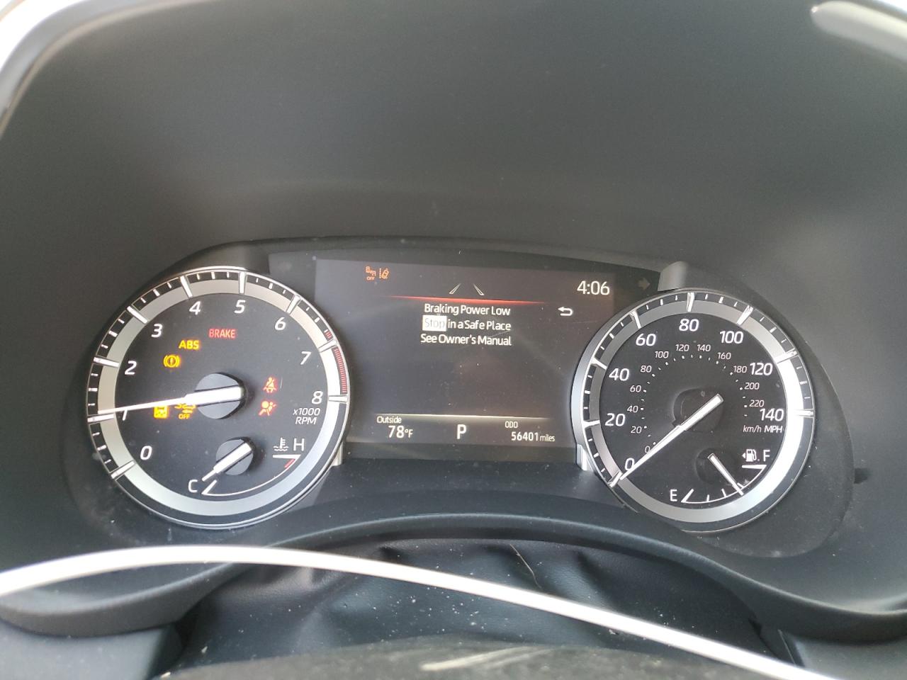 2022 Toyota Highlander - Image 9