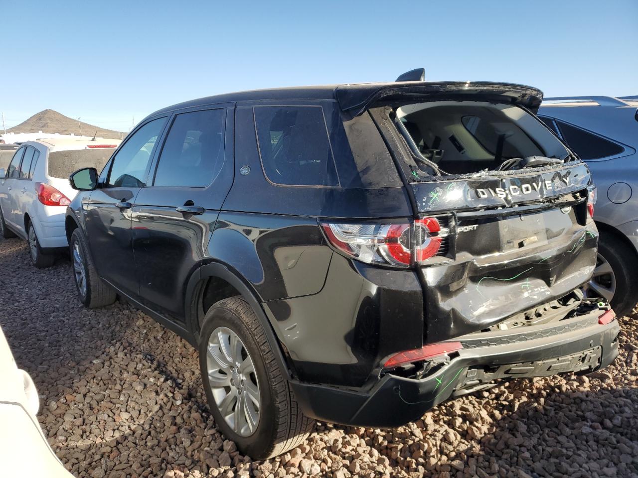 2018 Land Rover Discovery - Image 2