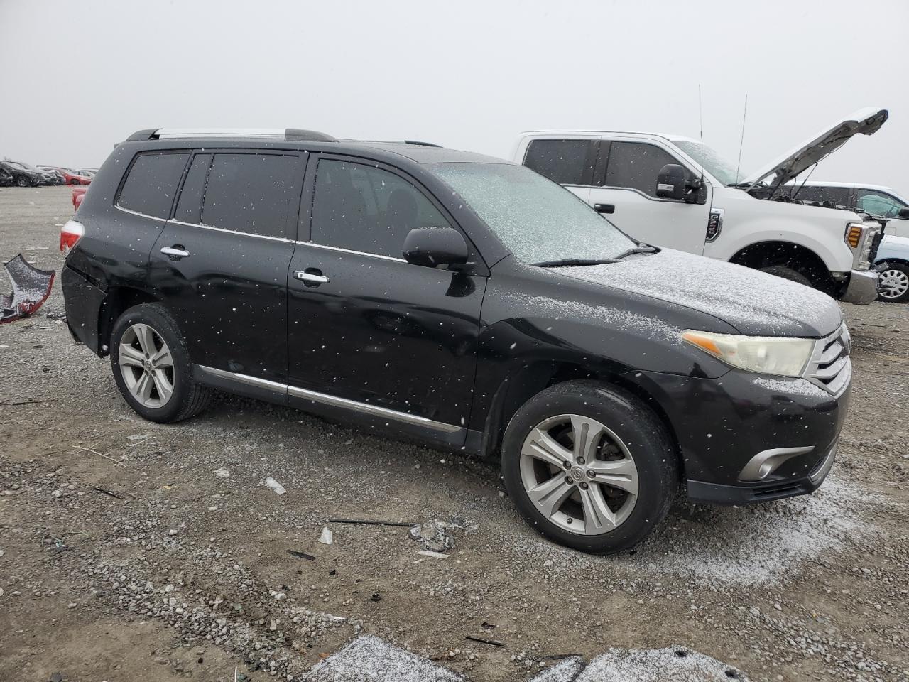 VIN 5TDYK3EH6DS109241 2013 TOYOTA HIGHLANDER no.4