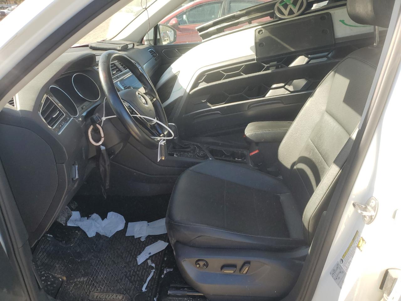 2018 Volkswagen Tiguan - Image 7