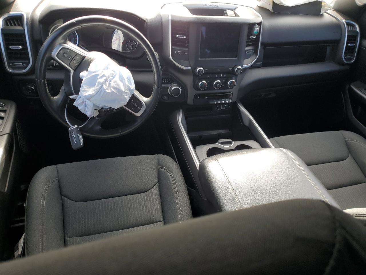 2021 RAM 1500 - Image 8