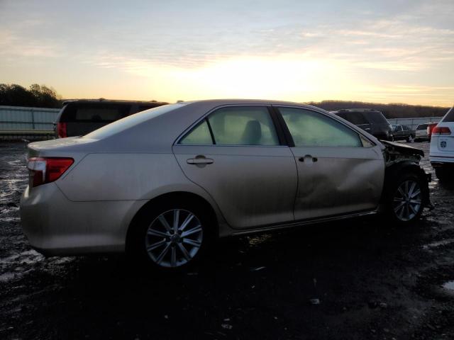  TOYOTA CAMRY 2012 Золотой