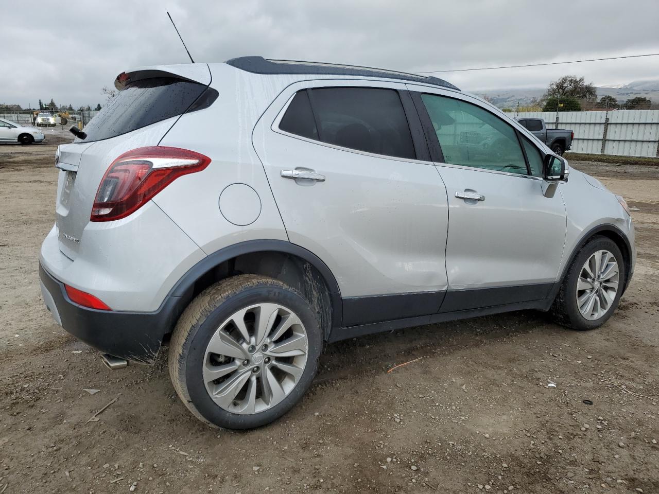 VIN KL4CJASB9HB179390 2017 BUICK ENCORE no.3