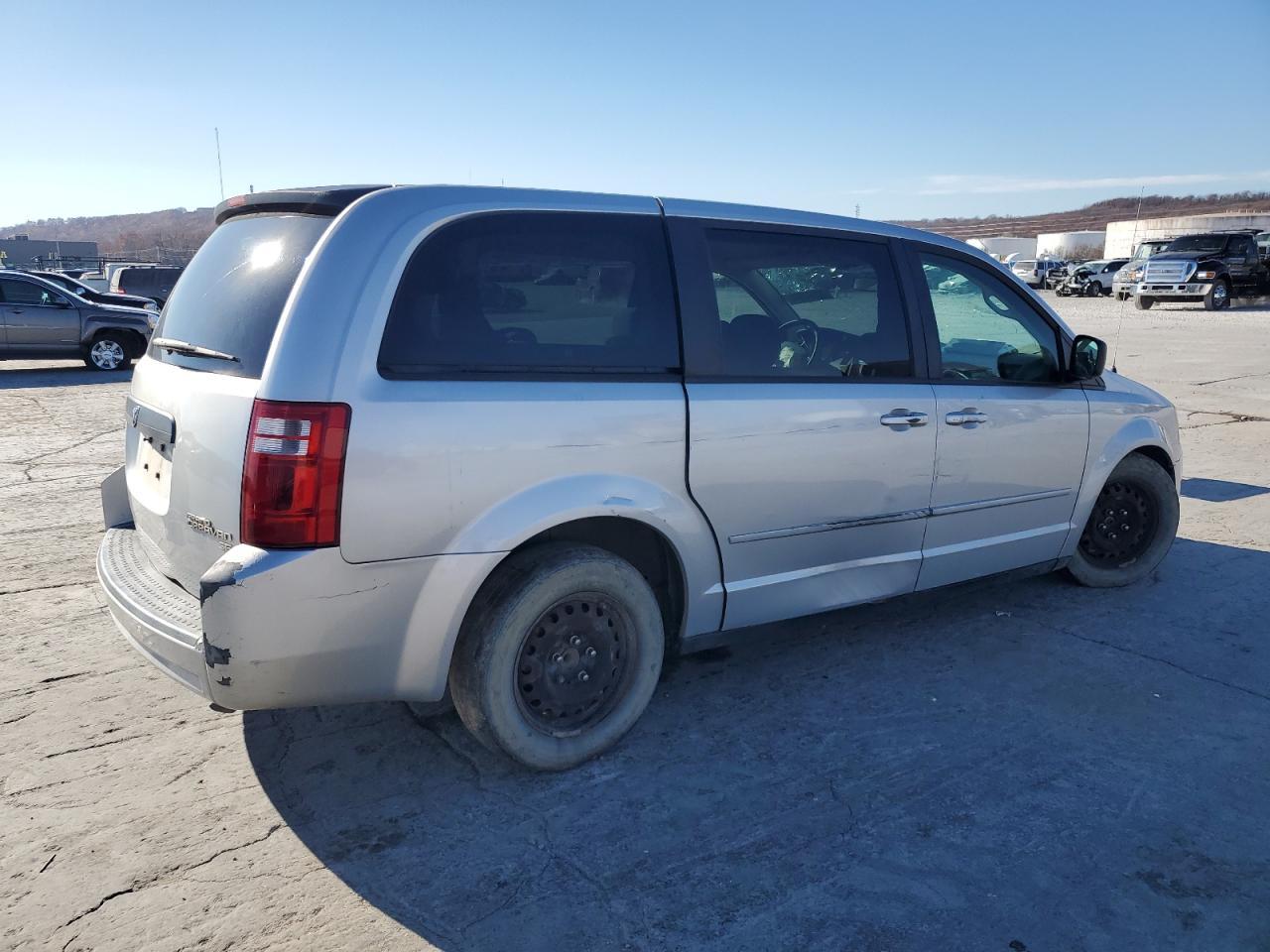 2009 Dodge Caravan - Image 3