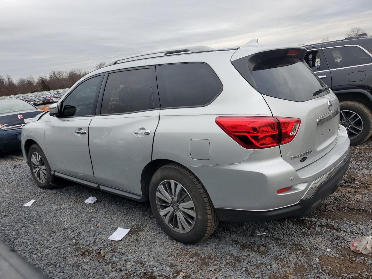 2019 Nissan Pathfinder S VIN: 5N1DR2MM3KC617986 Lot: 84933954