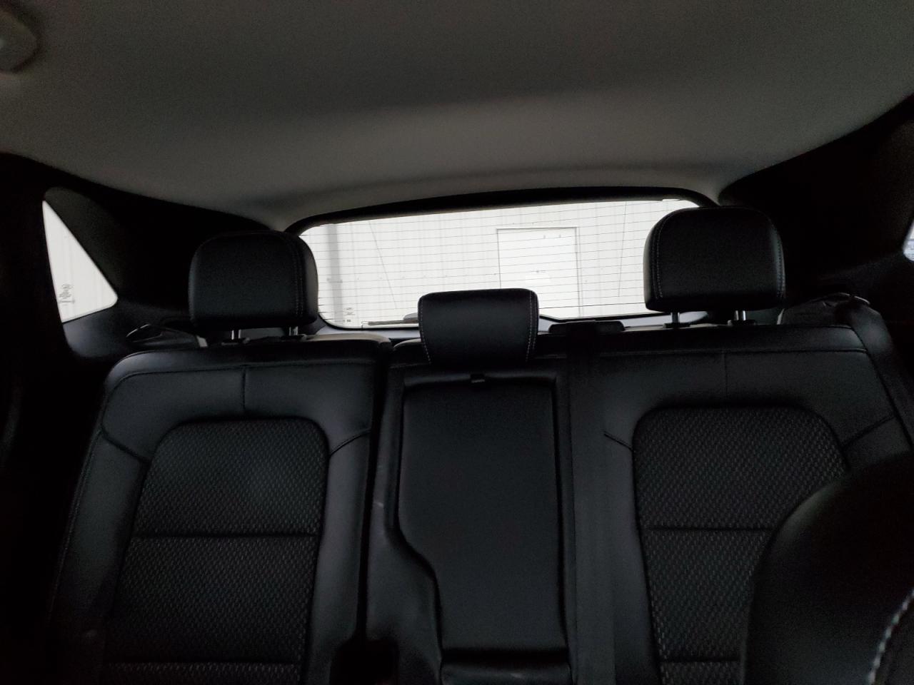 2023 Ford Escape - Image 10