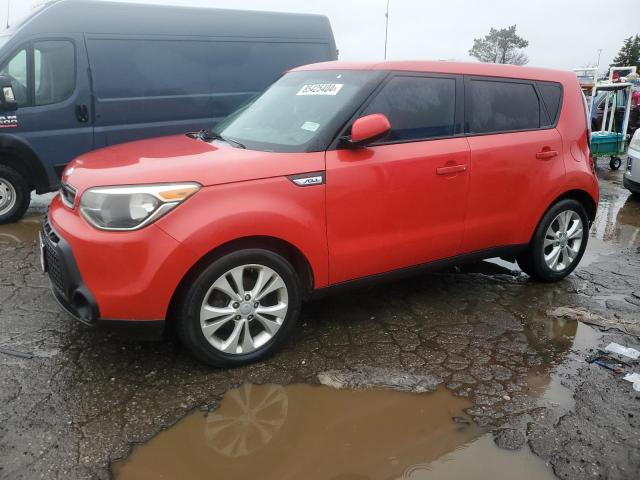 Parquets KIA SOUL 2015 Czerwony