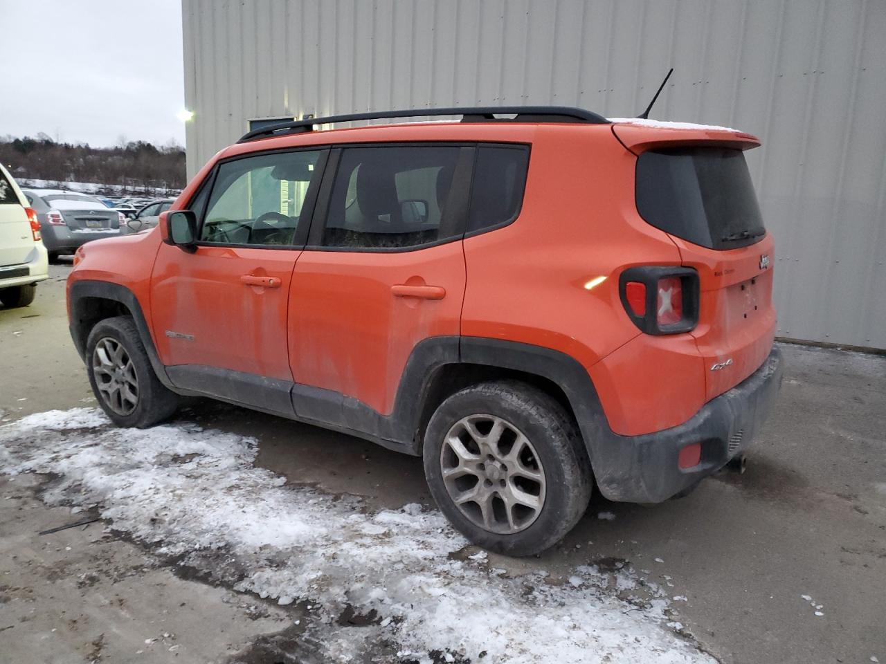 VIN ZACCJBBT1FPC41047 2015 JEEP RENEGADE no.2