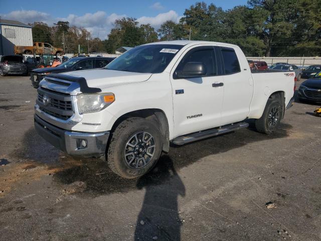 2015 Toyota Tundra Double Cab Sr