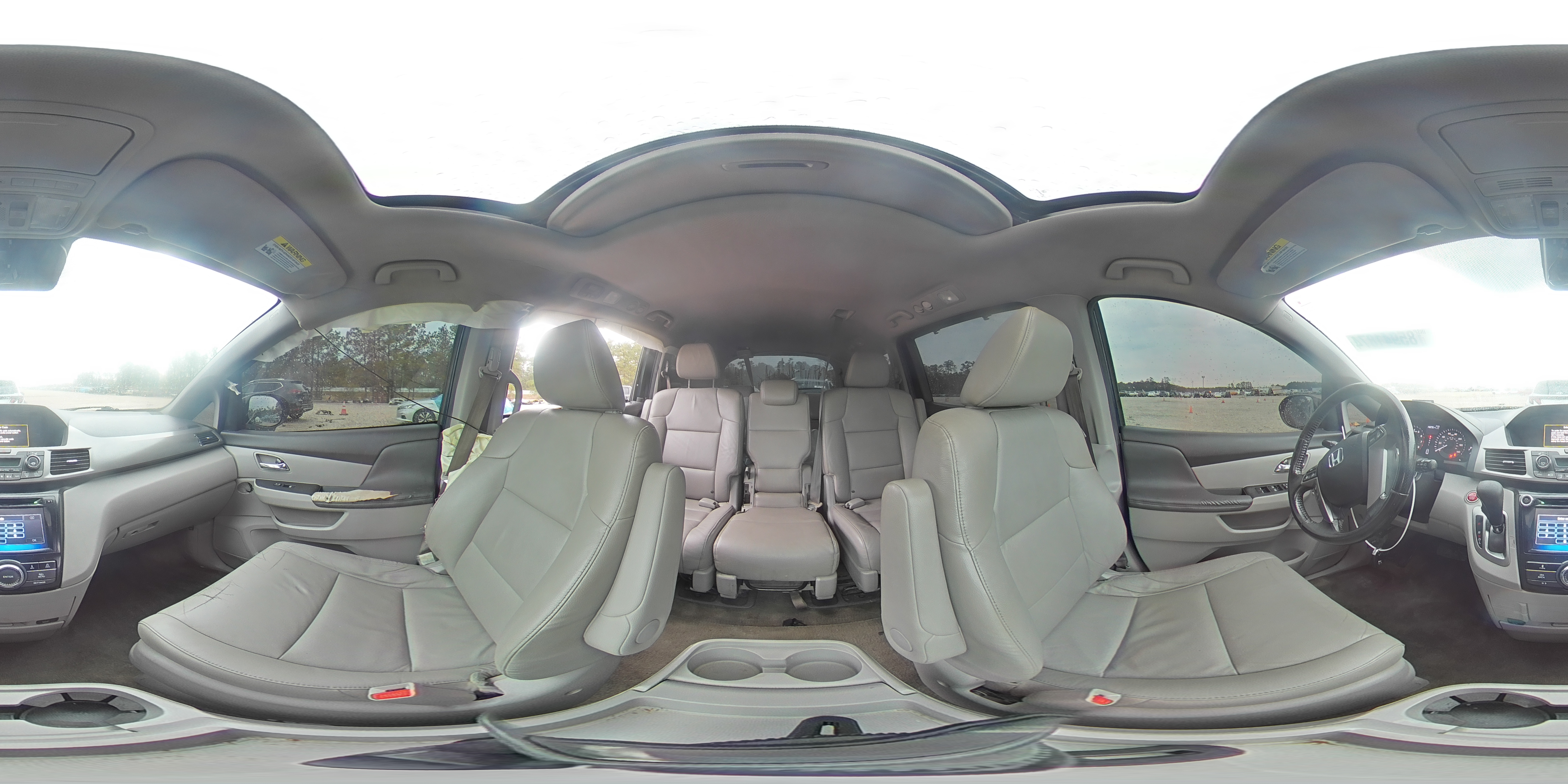 2016 Honda Odyssey - Image 15